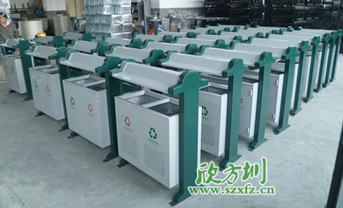 欣方圳鋼板分類垃圾桶，二十年專為小區(qū)潔凈服務(wù)